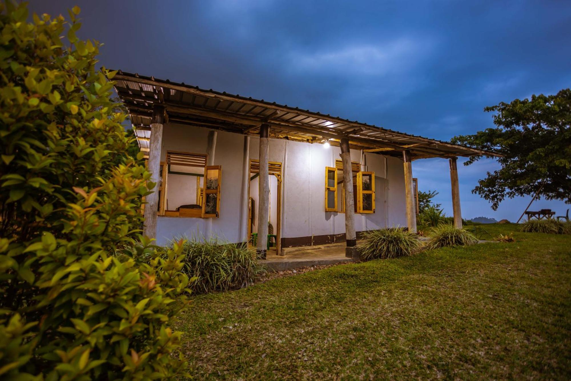 Lake Mwamba Lodge Kasenda Kültér fotó