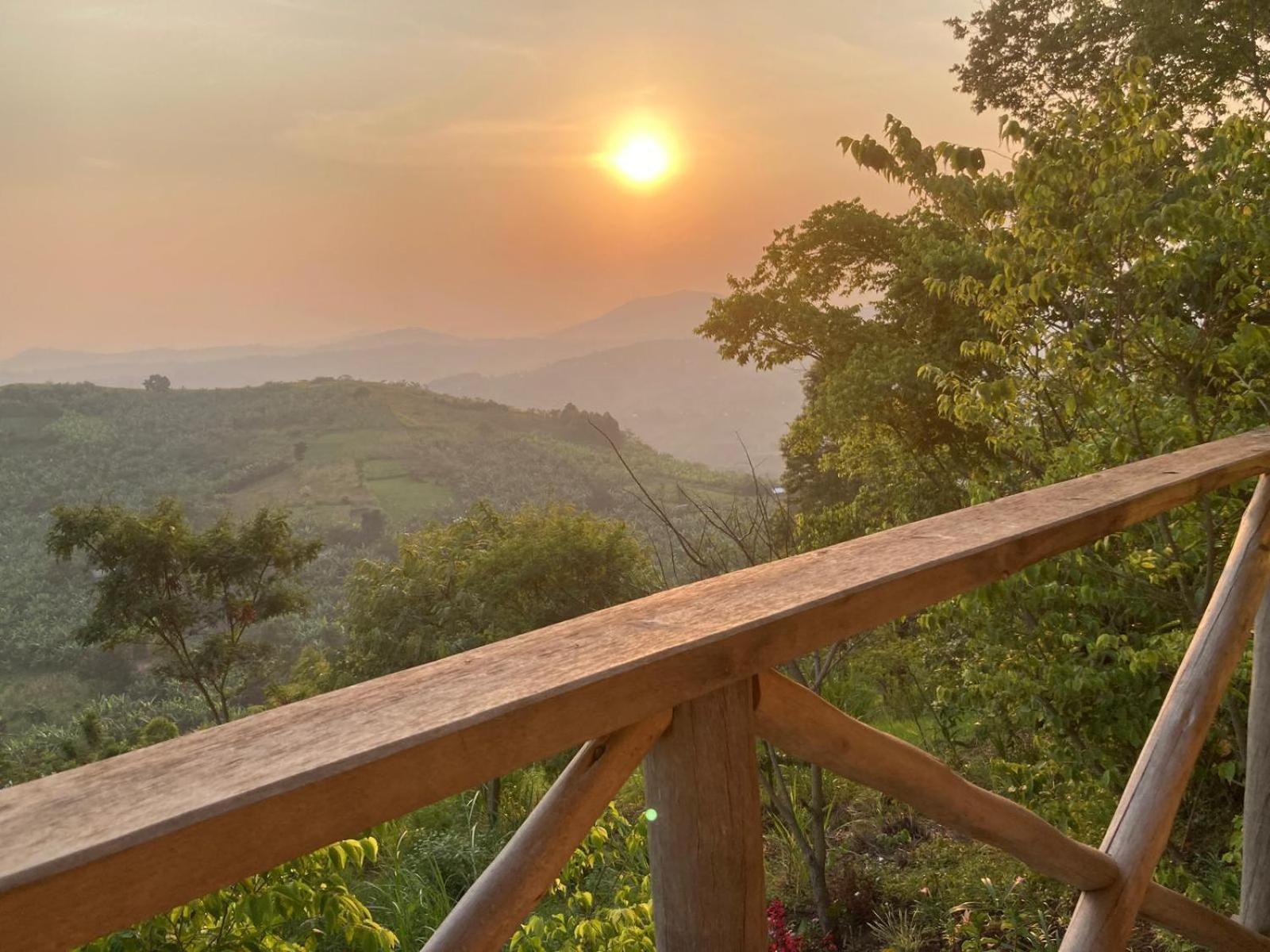 Lake Mwamba Lodge Kasenda Kültér fotó